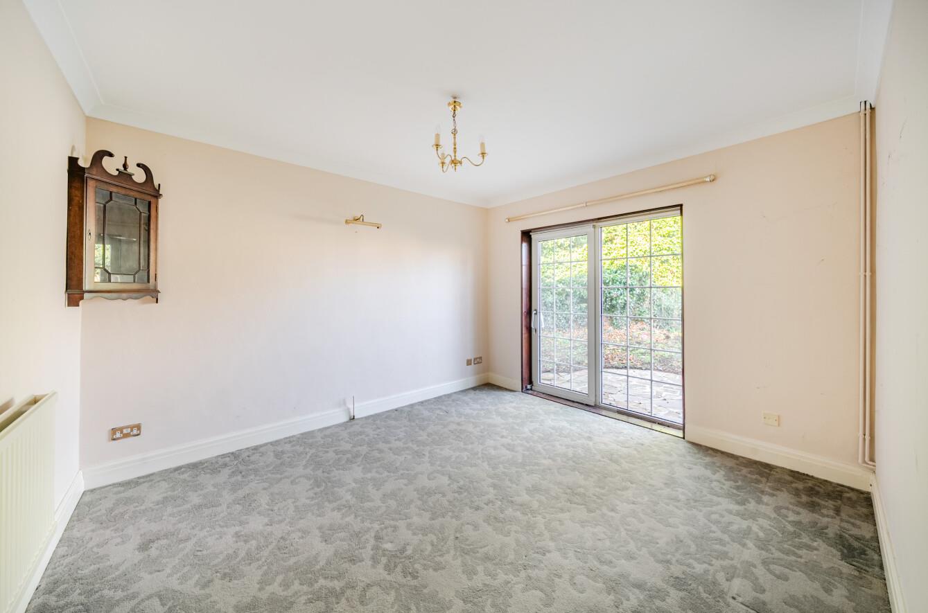 Hendy Close, Sketty, Swansea, SA2 8BB